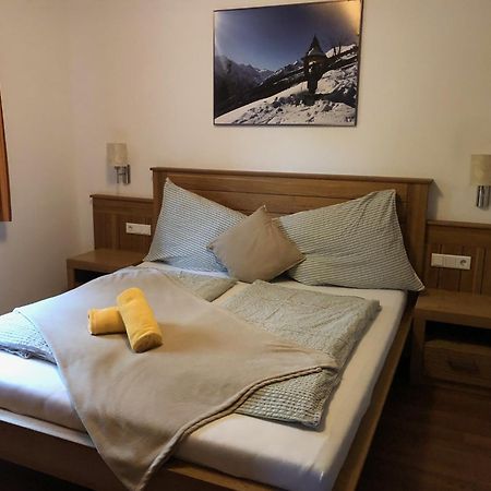 Apartman Fuerth Kaprun Exteriör bild